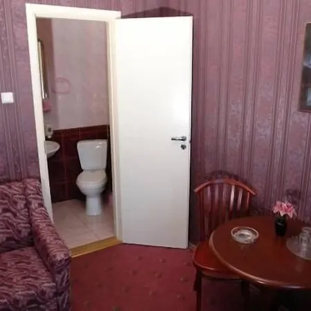 Dorell Hotell