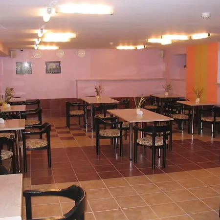 فندق Dorell